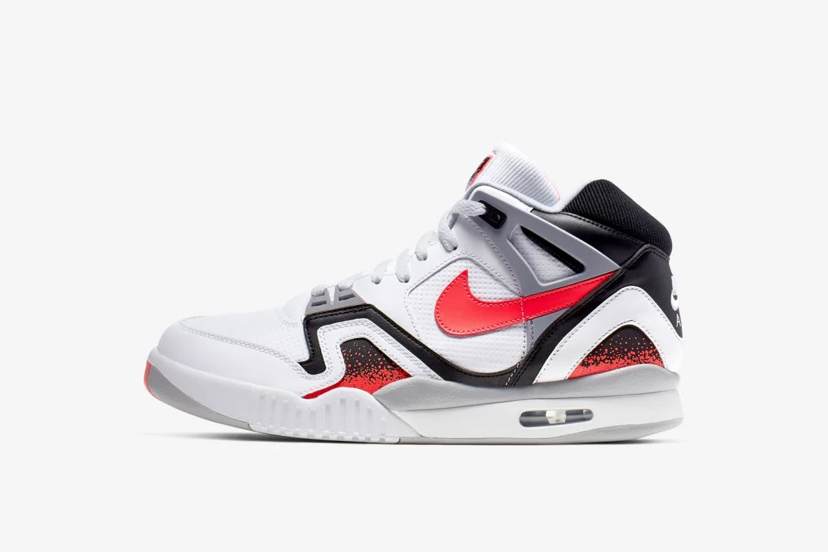 nike air tech challenge 2